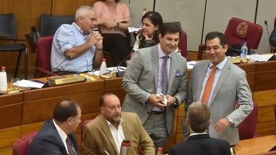 Los liberales inclinarían  balanza en puja por la presidencia del Congreso