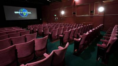 Los cines de EEUU buscan recuperarse  tras la pandemia
