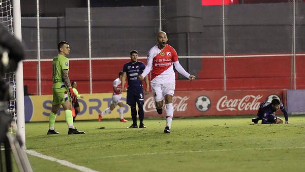Lo atosigó y lo fulminó