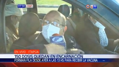 Esperaron 18 horas para vacunarse contra el Covid-19