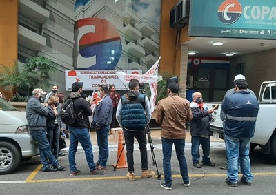 Sindicalistas denuncian que COPACO 'se llenó de políticos' en plena pandemia