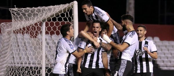 ¡21 veces Libertad! De la mano de Daniel Garnero el Guma es el campeón del fútbol paraguayo