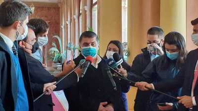 Avanzan gestiones para adquirir 1 millón de dosis de vacunas Pfizer