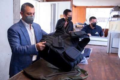 La violencia en México dispara la demanda de blindajes y chalecos antibalas - MarketData