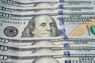 Dólar abre la semana en G. 6.768 y estiman que se mantendrá cerca de los G. 6.800 - MarketData