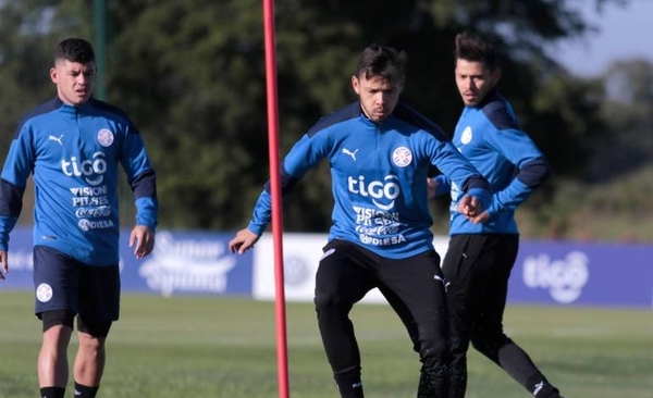 Diario HOY | Se reanudan los entrenamientos de la Albirroja con Uruguay como primer objetivo