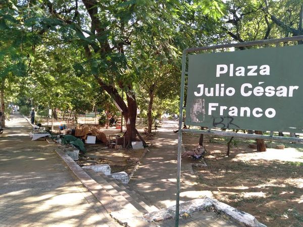 La Plaza “Julio César Franco” está en deplorables condiciones - Nacionales - ABC Color
