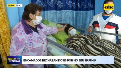 Encamados rechazan dosis por no ser Sputnik - ABC Noticias Central - ABC Color