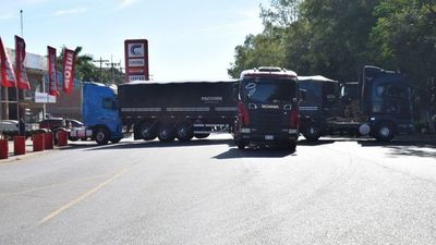 Guairá: El cierre de ruta fue intermitente