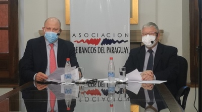 Banqueros apoyan versión Diputados para regular operaciones on line