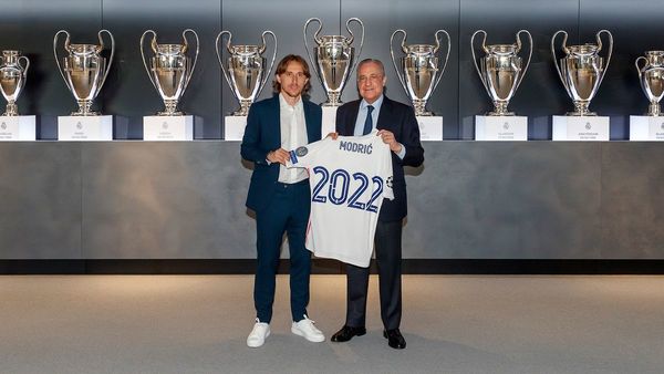 Luka Modric renueva con el Real Madrid