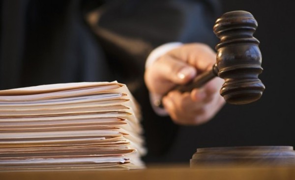 Padres irresponsables son acusados por incumplir con la pensión