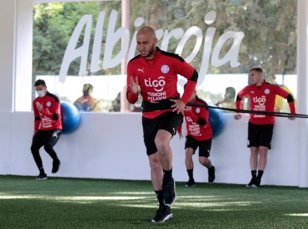 La Albirroja va tomando forma - APF