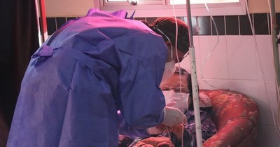 La Nación / Clínicas: familias enteras se contagian de COVID y requieren internación