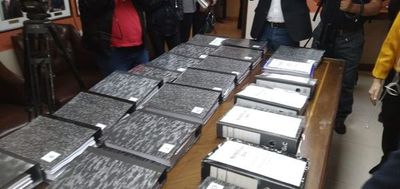 Finalmente Yacyretá presentó al Senado informes sobre contrataciones de funcionarios - Nacionales - ABC Color