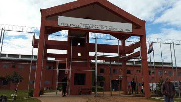 Reo armado intentó escapar de la Penitenciaría de Coronel Oviedo - Noticiero Paraguay