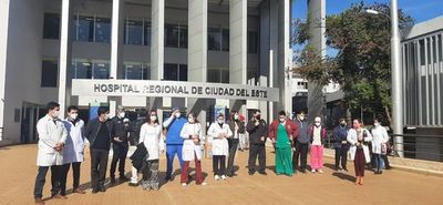 Médicos respaldan a colega amenazado - ABC en el Este - ABC Color