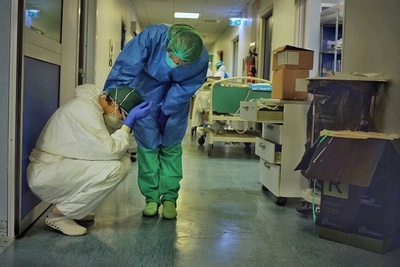 Pandemia covid: hay más de 200 personas aguardando un lugar en UTI para internarse