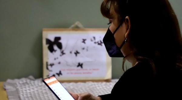 Línea de contención psicológica atiende a más de 8.000 trabajadores de la salud