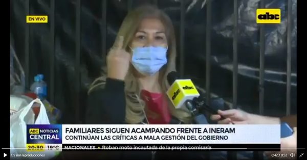 Dedican “na’ape” al presidente “avión bocina” Abdo y otros políticos, indolentes ante situación en hospitales - Nacionales - ABC Color