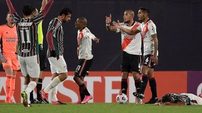 River Plate cae en casa pero se une a Fluminense en octavos