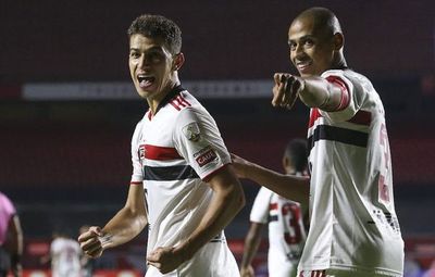 Sao Paulo cumple ante Cristal, que se conformará con la Sudamericana - Fútbol Internacional - ABC Color