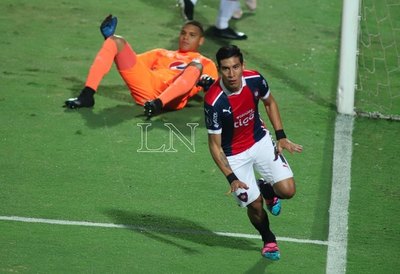 Cerro Porteño cumplió en casa y está entre los 16 mejores del continente