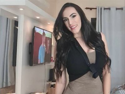 Crónica / Silvia Flores con covid anda muy indignada