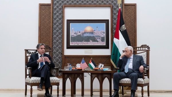 EEUU anuncia apoyo a palestinos y advierte a Hamas
