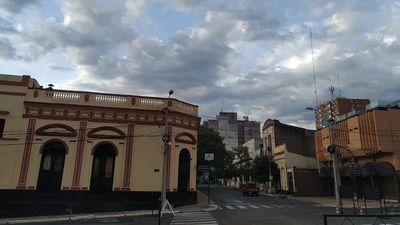 Anuncian clima fresco a cálido y parcialmente nublado para este miércoles | Ñanduti