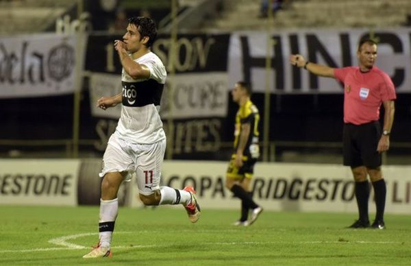 Iván Torres y la costumbre de convertir solo contra Táchira - Olimpia - ABC Color