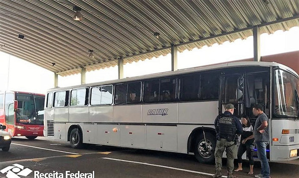 En BRASIL sigue la “CAZA” a los SACOLEIROS