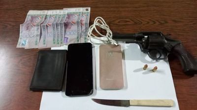 Detienen a presunto asaltante de conductora de Bolt y también de minimercado - Nacionales - ABC Color
