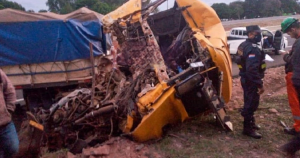 Madre y su bebé mueren en accidente de tránsito en Caaguazú - Noticiero Paraguay
