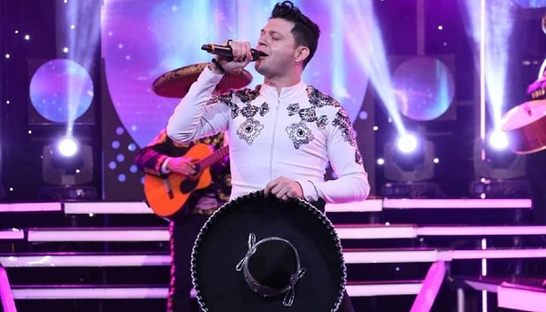 Al final Juan "El Padrino" Álvarez no renunció a "Canta Conmigo Paraguay" - Teleshow