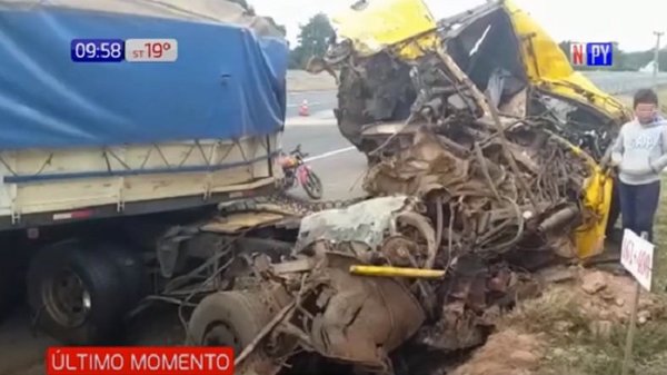 Bebé y madre mueren en accidente de tránsito sobre ruta | Noticias Paraguay