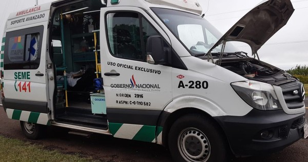 La Nación / SEME solo cuenta con 15 ambulancias operativas en Asunción
