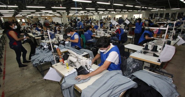 La Nación / Exportaciones de confecciones aumentaron 18% al primer cuatrimestre del año