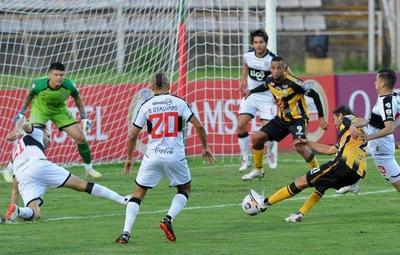 Libertadores: el Decano debe hacer una hazaña ante Táchira para clasificar a Octavos