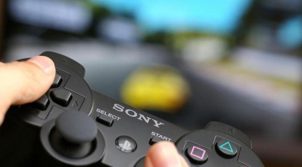 Sony se vuelca en los videojuegos y el anime para aumentar su audiencia