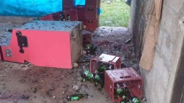 Perú: 14 muertos en ataque terrorista y panfletos que piden no votar por Keiko Fujimori