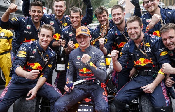 Según Horner Red Bull se hizo más fuerte en la pandemia