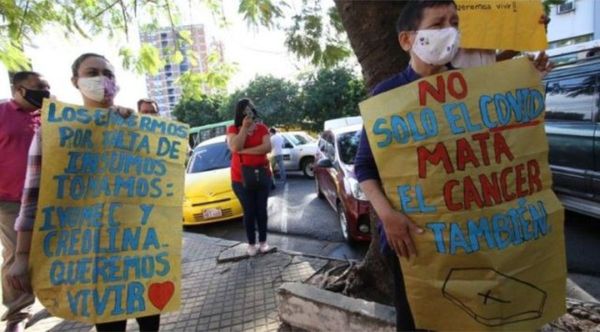 Pacientes oncológicos denuncian que farmacéuticas no entregan medicamentos