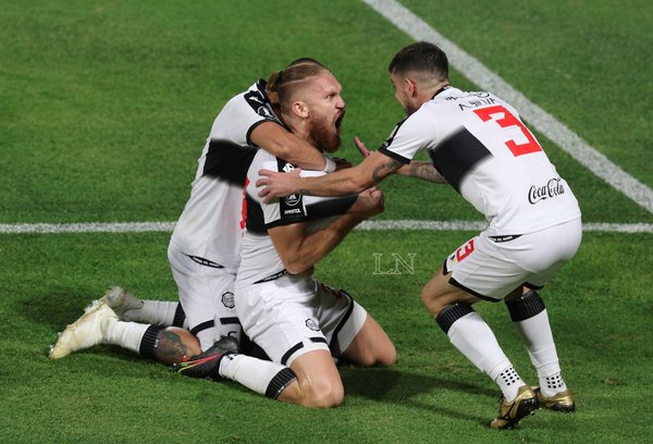 ¡Olimpia firma una proeza histórica, elimina al Táchira y clasifica a octavos!