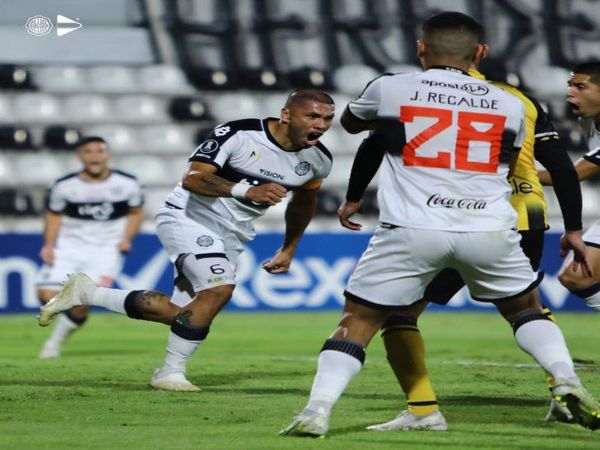 Olimpia logra la hazaña en un partido de locos