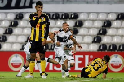 Goles: Épica clasificación de Olimpia a octavos de final de la Copa de Libertadores - Cardinal Deportivo - ABC Color