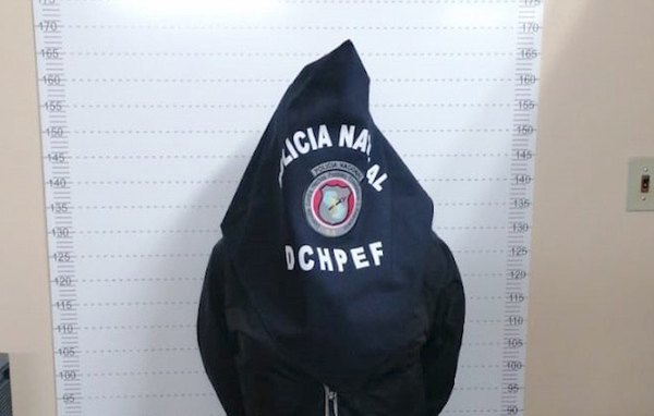 Crónica / Vane Trinidad fue detenida jeýma por caso pornografía