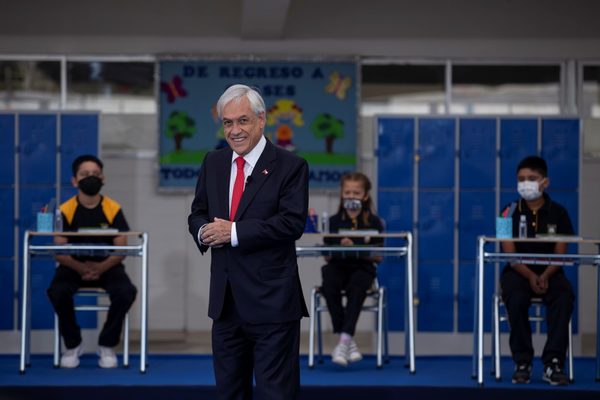 Piñera anuncia ayudas a familias y pymes por casi 11.000 millones de dólares - MarketData