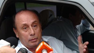 Parlasur ya analiza la pérdida de mandato de Celso Troche
