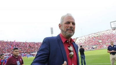 “El club hace tiempo no tiene dinero”